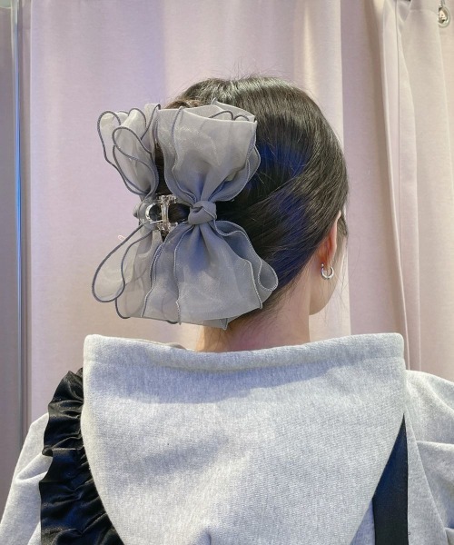 lilLilly（リルリリー）の「オーガンジーリボンヘアクリップ（バレッタ/ヘアクリップ・レディース・グレー/ピンク/ホワイト/ブルー・FREE）」の12枚目の写真