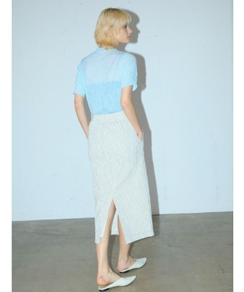 MIDIUMISOLID（ミディウミソリッド）の「シースルーハイネックハーフスリーブインナー（Tシャツ/カットソー・レディース・オフホワイト/ライトブルー/ブラック/ベージュ・FREE）」の12枚目の写真