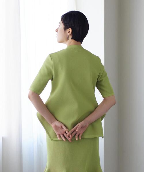 LANVIN en Bleu(ランバンオンブルー)の「【セットアップ対応商品】カーブスリットワッフルニット(ニット/セーター・レディース・グリーン/ブラック/ベージュ・38)」の4枚目の写真