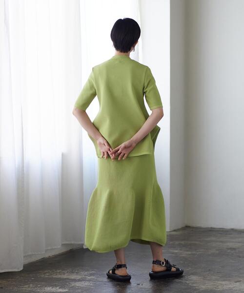 LANVIN en Bleu(ランバンオンブルー)の「【セットアップ対応商品】カーブスリットワッフルニット(ニット/セーター・レディース・グリーン/ブラック/ベージュ・38)」の10枚目の写真