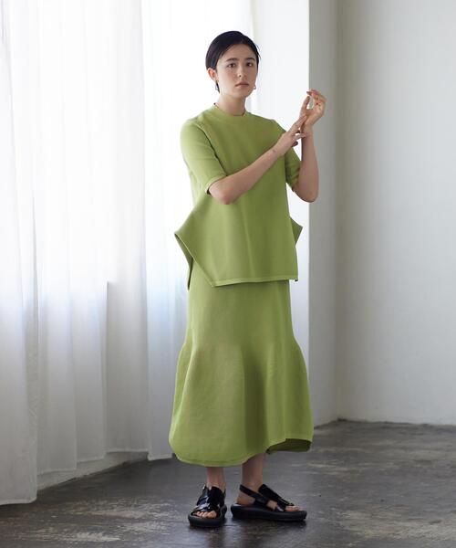 LANVIN en Bleu(ランバンオンブルー)の「【セットアップ対応商品】カーブスリットワッフルニット(ニット/セーター・レディース・グリーン/ブラック/ベージュ・38)」の11枚目の写真