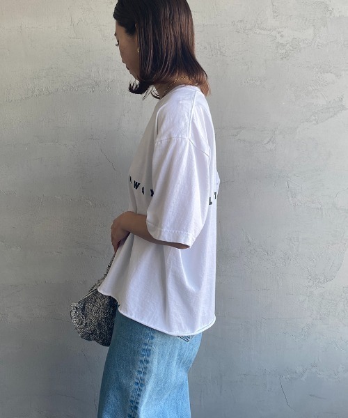 FUNG（ファング）の「[FUNG/ファング] LIVE MY OWN WAY カットオフプリントTシャツ（Tシャツ/カットソー・レディース・ワイン/ホワイト・M）」の11枚目の写真