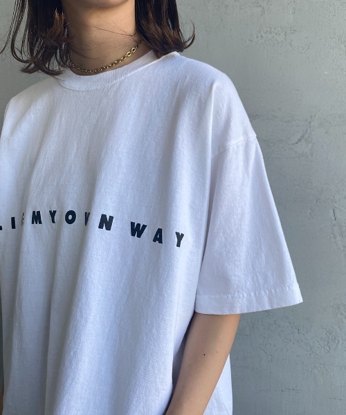 FUNG（ファング）の「[FUNG/ファング] LIVE MY OWN WAY カットオフプリントTシャツ（Tシャツ/カットソー・レディース・ワイン/ホワイト・M）」の13枚目の写真