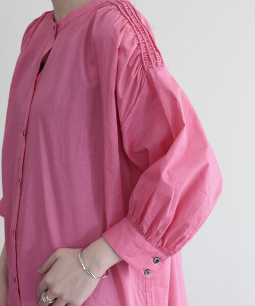 fredy emue（フレディエミュ）の「【fredyemueフレディエミュ】コードボリュームシャツワンピース（シャツワンピース・レディース・オフホワイト/ブラック/ピンク・38）」の21枚目の写真