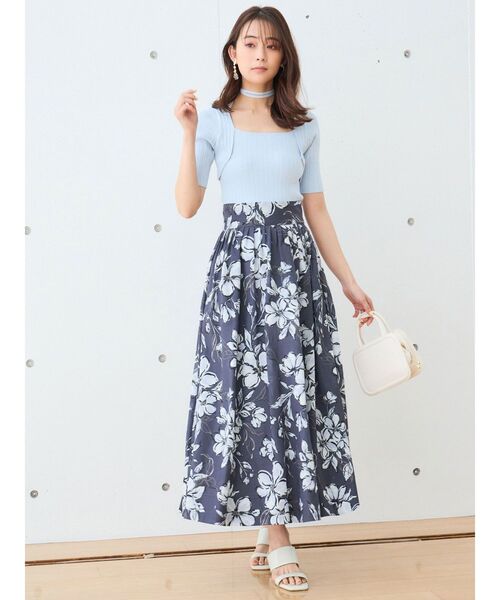 MERCURYDUO（マーキュリーデュオ）の「チョーカーリボンハーフスリーブリブニット（ニット/セーター・レディース・ライトブルー/チャコールグレー/ミント/オフホワイト・FREE）」の6枚目の写真