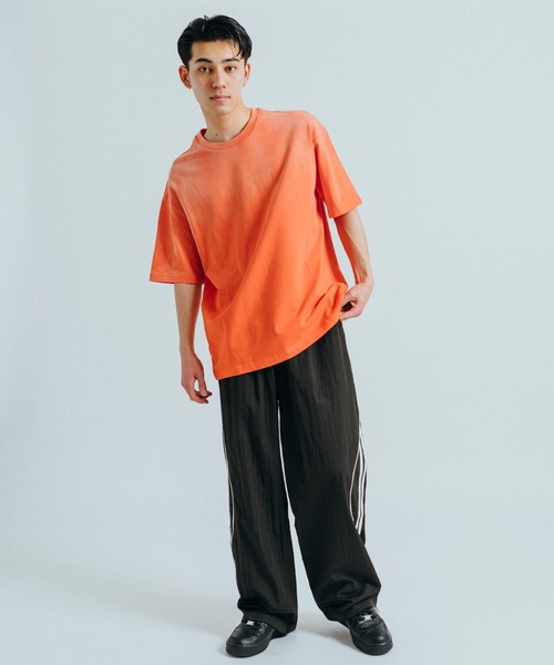 Ressaca(レサーカ)の「サイドライン ワイドシルエットイージートラックパンツ(その他パンツ・メンズ・ブラック/チャコールグレー・XL/L/M)」の20枚目の写真