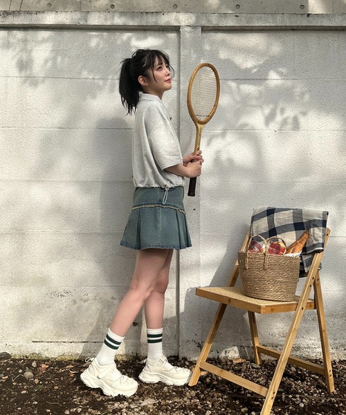 AS KNOW AS plus(アズノゥアズプラス)の「〇ハーフジップ 刺繍ロゴ半袖プルオーバー(Tシャツ/カットソー・レディース・オートミール/ブルー/オフホワイト/ブラック/スミクロ/サックスブルー/モカ/ブラック系/ベージュ系/ホワイト系/ブラック系1/アイボリー系1/ホワイト系1・FREE)」の22枚目の写真