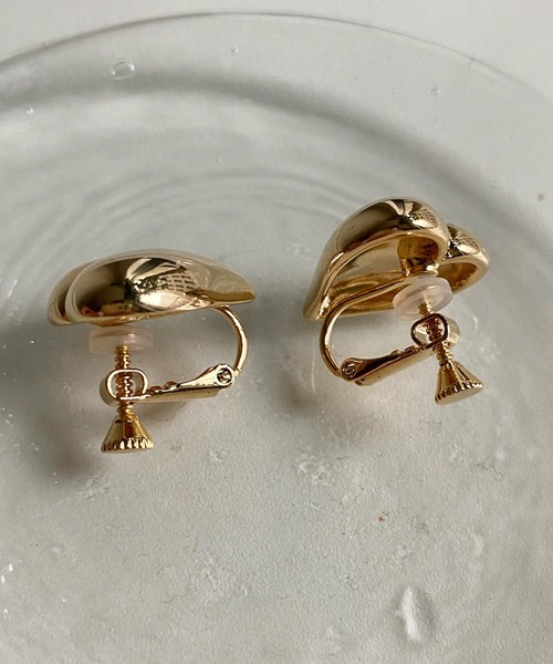 DouDou（ドゥドゥ）の「プックリハートイヤリング（イヤリング・レディース・シルバー/ゴールド・FREE）」の3枚目の写真