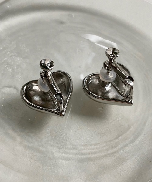 DouDou（ドゥドゥ）の「プックリハートイヤリング（イヤリング・レディース・シルバー/ゴールド・FREE）」の4枚目の写真