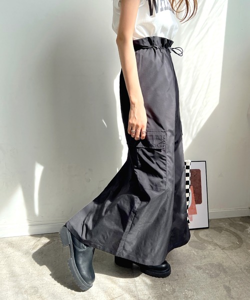 Futier land（フューティアランド）の「ベネシャンカーゴスカート（スカート・レディース・アイボリー/ブラック/カーキ/イエロー・FREE）」の14枚目の写真
