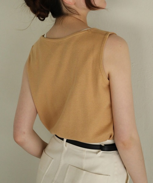 aity(アイティ)の「ボートネックワッフルタンクトップ 夏服(タンクトップ・レディース・ブラック/ホワイト/ネイビー/パープル/オレンジ/カーキ/グレー・M)」の13枚目の写真