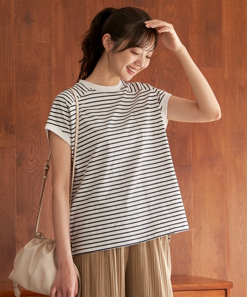 ikka(イッカ)の「コットンUSAフレンチTシャツ(Tシャツ/カットソー・レディース・その他1/ブラック/オフホワイト/ブルー・L/M/S)」の4枚目の写真