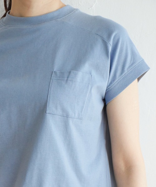 ikka(イッカ)の「コットンUSAフレンチTシャツ(Tシャツ/カットソー・レディース・その他1/ブラック/オフホワイト/ブルー・L/M/S)」の16枚目の写真