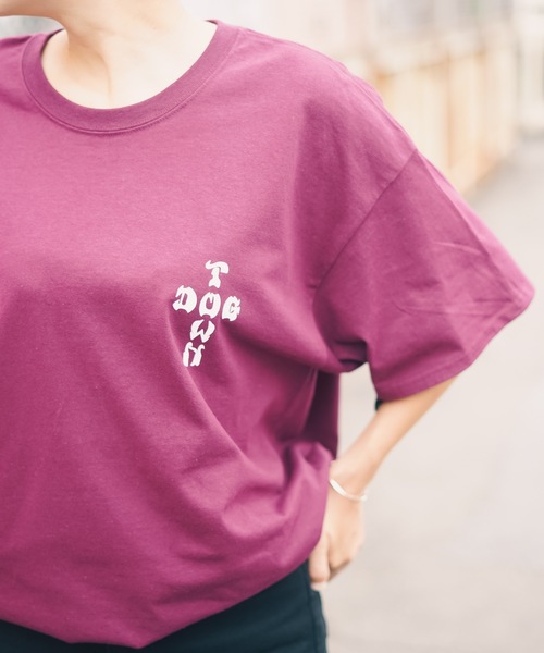 DOGTOWN(ドッグタウン)の「DT AD1 S/S T-SHIRTS/DOGTOWN(ドッグタウン)バックプリント半袖Tシャツ(Tシャツ/カットソー・メンズ・ブラック/ホワイト/マルーン・LARGE/X-LARGE/MEDIUM)」の5枚目の写真