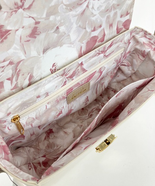 dazzlin（ダズリン）の「dazzlin/ダズリン　スムース メタルショルダーバッグ（ショルダーバッグ・レディース・ホワイト系その他/ベージュ系その他/ブルー系その他/ブラック/アイボリー・FREE）」の14枚目の写真