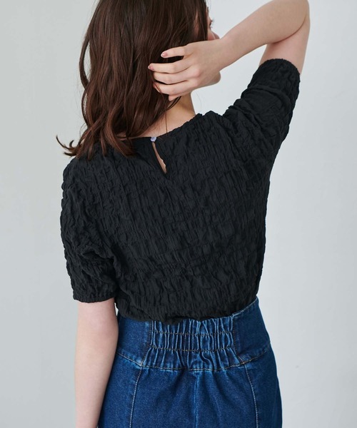 fifth（フィフス）の「ぽこぽこシャーリングデザイントップス（シャツ/ブラウス・レディース・ブラック/ホワイト・M）」の10枚目の写真