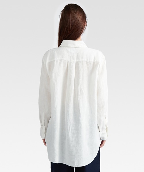 TOMMY HILFIGER(トミーヒルフィガー)の「リネンオーバーサイズロングスリーブシャツ(シャツ/ブラウス・レディース・ベージュ/ネイビー/ホワイト・32inch/34inch/36inch)」の9枚目の写真