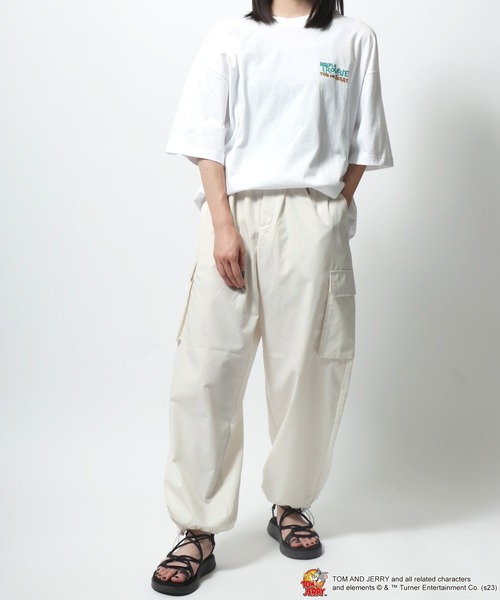Tom&Jerry(トムアンドジェリー)の「Tom and Jerry/トムとジェリー オーバーサイズ ワンポイント刺繍 リンガー リブライン バックプリント 半袖Tシャツ レディース メンズ(Tシャツ/カットソー・レディース・ホワイト系その他5/ブラック系その他2/ホワイト系その他4/ブラック系その他/ホワイト系その他2/ブラック系その他3/ベージュ/イエロー/ホワイト系その他/ホワイト系その他3/ホワイト・M/L)」の20枚目の写真