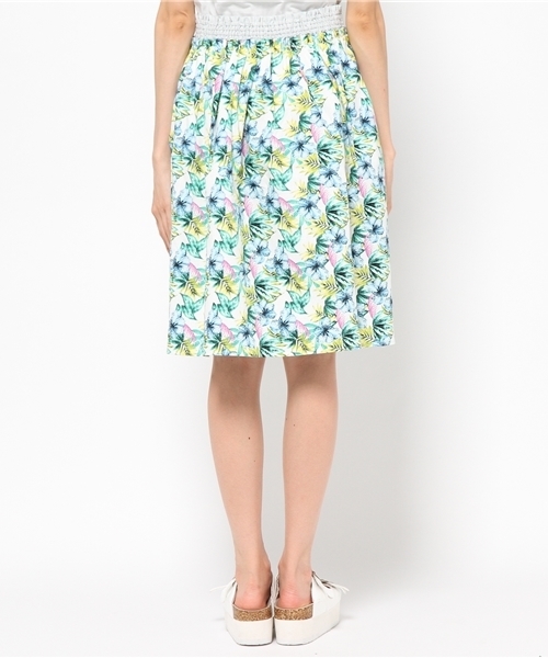 Denime（ドゥニーム）の「FLOWER PATTERN SKIRT/フラワーパターンスカート（スカート・レディース・グリーン/レッド・FREE）」の5枚目の写真