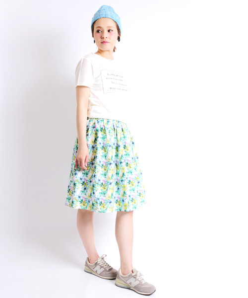 Denime（ドゥニーム）の「FLOWER PATTERN SKIRT/フラワーパターンスカート（スカート・レディース・グリーン/レッド・FREE）」の13枚目の写真