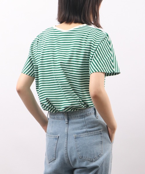 Emago(イマゴ)の「EMAGO HEYパッチワークドルマン半袖Tシャツ(Tシャツ/カットソー・レディース・ネイビー/アイボリー/ホワイト×グリーン・FREE)」の17枚目の写真
