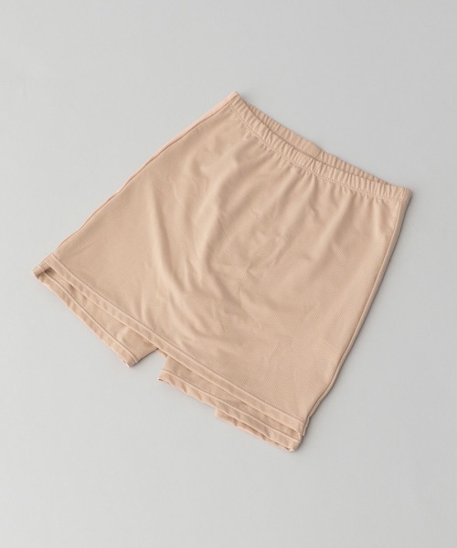 A part by（アパートバイ）の「ハクトリコ／ペチパンツ（ショーツ・レディース・ベージュ/ブラック・MEDIUM/LARGE）」の2枚目の写真