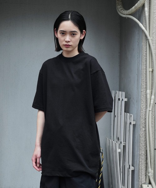 SHAKA WeAR(シャカウェア)の「SHAKA WEAR / シャカウェア Max Heavyweiht S/S T-Shirt 半袖 クルーネック Tシャツ(Tシャツ/カットソー・メンズ・ブラック/杢グレー/ホワイト/ネイビー・SMALL/MEDIUM/LARGE/X-LARGE)」の2枚目の写真