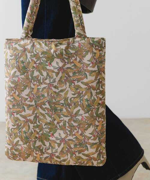 RODE SKO(ロデスコ)の「RODESKO×ミュシャコラボパテットトート(トートバッグ・レディース・ライトブルー/アイボリー・ONE)」の3枚目の写真