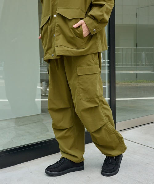 COLONY 2139（コロニートゥーワンスリーナイン）の「ストレッチカーゴパンツ（カーゴパンツ・メンズ・カーキ/ブラック・MEDIUM/LARGE）」の3枚目の写真