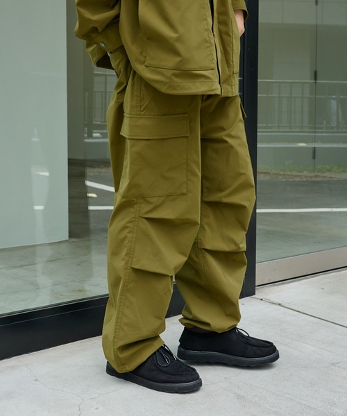COLONY 2139（コロニートゥーワンスリーナイン）の「ストレッチカーゴパンツ（カーゴパンツ・メンズ・カーキ/ブラック・MEDIUM/LARGE）」の7枚目の写真