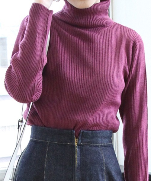 ad thie(アドティエ)の「タートルネックリブニットトップス(ニット/セーター・レディース・グレー/オフホワイト/ブラック/ライトブルー/ピンクベージュ/キャメル/グリーン/ブラウン/ライトグリーン/ボルドー/マスタード/ラベンダー/パープル・MEDIUM)」の8枚目の写真