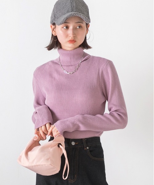 ad thie(アドティエ)の「タートルネックリブニットトップス(ニット/セーター・レディース・グレー/オフホワイト/ブラック/ライトブルー/ピンクベージュ/キャメル/グリーン/ブラウン/ライトグリーン/ボルドー/マスタード/ラベンダー/パープル・MEDIUM)」の17枚目の写真