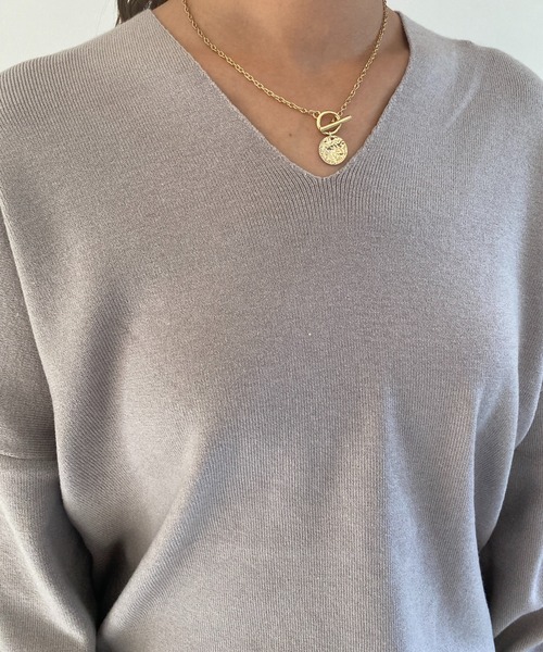 un dix cors（アンディコール）の「ドルマンVネックやわもちニット（ニット/セーター・レディース・グリーン/グレイッシュベージュ/ブラック/キャメル・FREE）」の15枚目の写真