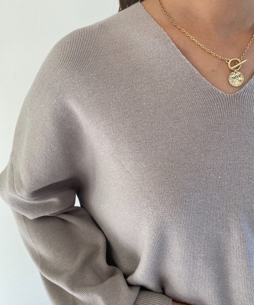 un dix cors（アンディコール）の「ドルマンVネックやわもちニット（ニット/セーター・レディース・グリーン/グレイッシュベージュ/ブラック/キャメル・FREE）」の16枚目の写真
