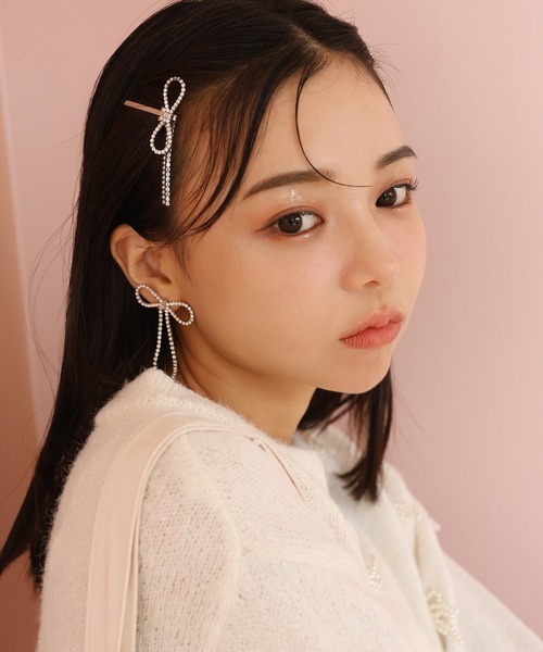 one after another NICE CLAUP（ワンアフターアナザーナイスクラップ）の「【ribbon collection】ラインストーンリボンピアス（ピアス（両耳用）・レディース・シルバー系その他・FREE）」の8枚目の写真