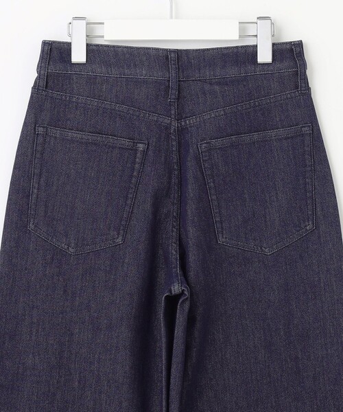 自由区（ジユウク）の「ウスカルデニム ワイドパンツ（デニムパンツ・レディース・ネイビー系/ダルブルー系/グレー系・48/46/44）」の14枚目の写真