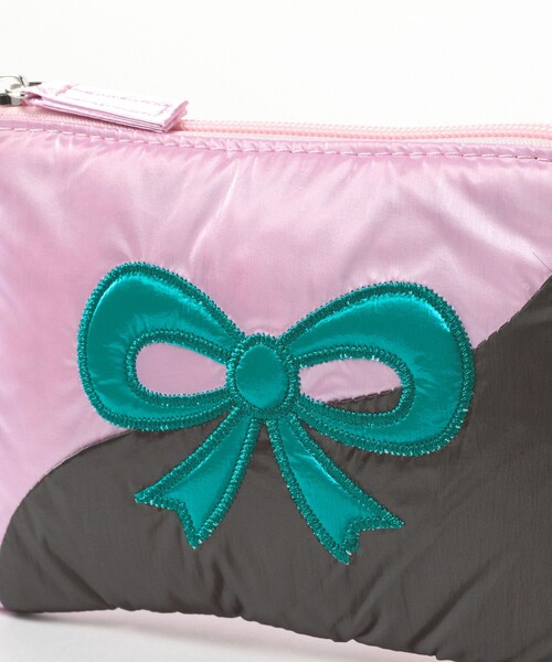 Ray BEAMS（レイビームス）の「Casselini × Ray BEAMS / 別注 ぷくぷく ポーチ（ポーチ・レディース・ピンク/シルバー・ONE SIZE）」の5枚目の写真