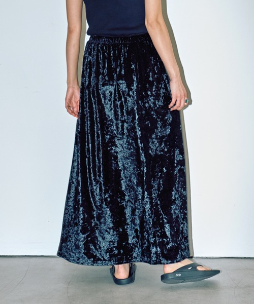 LIENCOEUR（リアンクール）の「ベロアフレアロングスカート（スカート・レディース・ブラック/ベージュ・FREE）」の11枚目の写真