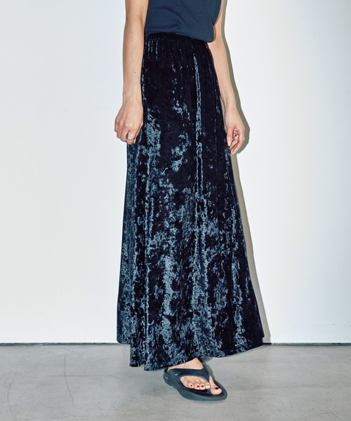 LIENCOEUR（リアンクール）の「ベロアフレアロングスカート（スカート・レディース・ブラック/ベージュ・FREE）」の8枚目の写真