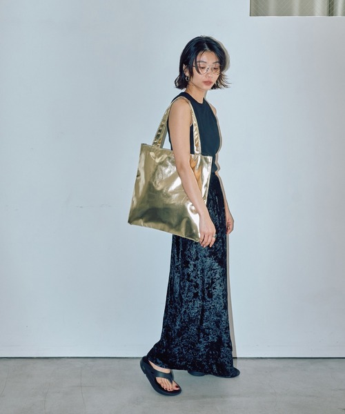 LIENCOEUR（リアンクール）の「ベロアフレアロングスカート（スカート・レディース・ブラック/ベージュ・FREE）」の5枚目の写真