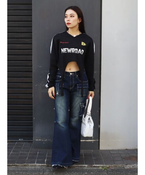 EVRIS（エヴリス）の「ユニフォームグラフィックガーターTシャツ（Tシャツ/カットソー・レディース・ホワイト/ブラック/ブルー/イエロー・FREE）」の16枚目の写真