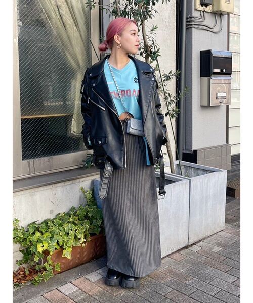 EVRIS（エヴリス）の「ユニフォームグラフィックガーターTシャツ（Tシャツ/カットソー・レディース・ホワイト/ブラック/ブルー/イエロー・FREE）」の12枚目の写真