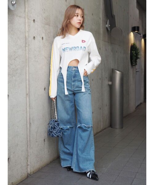 EVRIS（エヴリス）の「ユニフォームグラフィックガーターTシャツ（Tシャツ/カットソー・レディース・ホワイト/ブラック/ブルー/イエロー・FREE）」の14枚目の写真