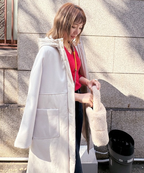 VICKY(ビッキー)の「【KOREAN ITEM】ボアミニトートバッグ(トートバッグ・レディース・ベージュ/オフホワイト・FREE)」の20枚目の写真