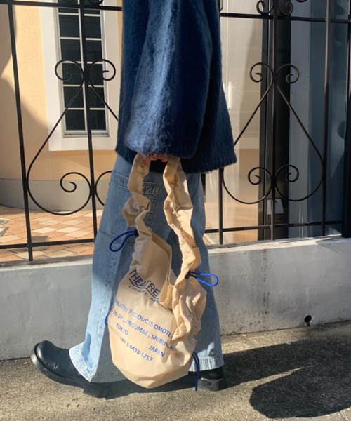 THEATRE PRODUCTS（シアタープロダクツ）の「フリルクロスワンショルダー-M-（ショルダーバッグ・レディース・ベージュ/アイボリー/ブラック・FREE）」の9枚目の写真