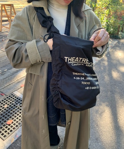 THEATRE PRODUCTS（シアタープロダクツ）の「フリルクロスワンショルダー-M-（ショルダーバッグ・レディース・ベージュ/アイボリー/ブラック・FREE）」の4枚目の写真