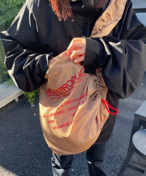 THEATRE PRODUCTS（シアタープロダクツ）の「フリルクロスワンショルダー-M-（ショルダーバッグ・レディース・ベージュ/アイボリー/ブラック・FREE）」の8枚目の写真