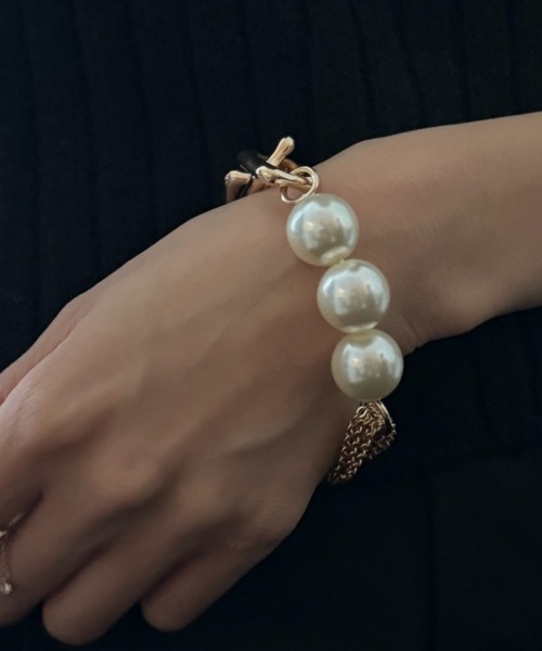 STUDIOUS（ステュディオス）の「【LOHME/ローム】Pearl Mix Chain Bracelet/パールミックスチェーンブレスレット（ブレスレット・レディース・シルバー/ゴールド・FREE）」の5枚目の写真