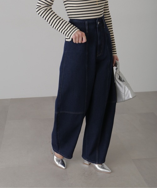 FREE'S MART（フリーズマート）の「【3サイズ展開XS-M】パネルエッグワイドデニムパンツ【低身長サイズ有】（デニムパンツ・レディース・ワンウォッシュ/ケミカルウォッシュ/ブラック系その他・MEDIUM/X-SMALL/SMALL）」の17枚目の写真