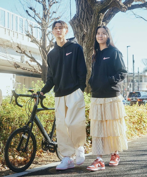 NIKE（ナイキ）の「ナイキ スポーツウェア メンズ プルオーバー フレンチテリー パーカー / Nike Sportswear Men's Pullover French Terry Hoodie＜S-3XL 展開＞（パーカー・メンズ・ホワイト/ブラック・M/S/3XL/XL/2XL/L）」の16枚目の写真